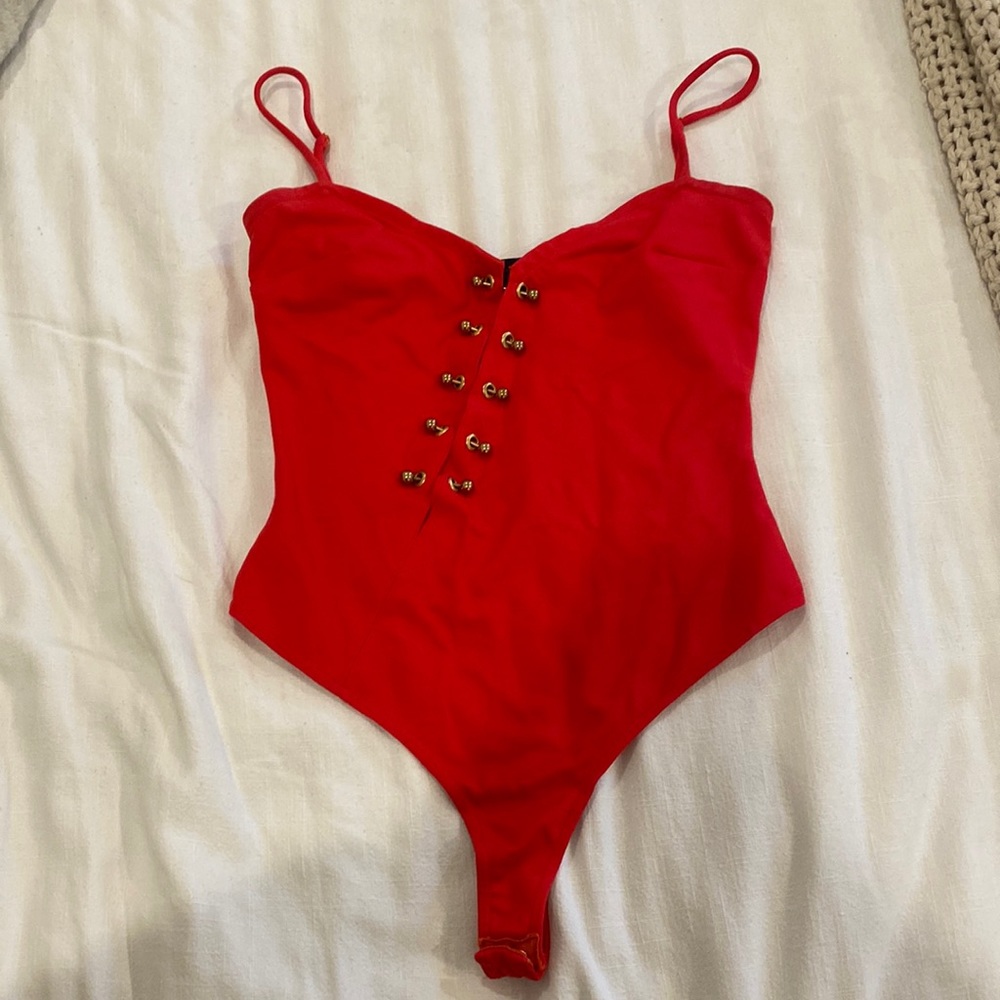 Hours bodysuit